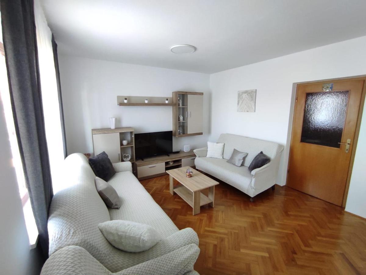 Апартаменты House Silva Подстрана Экстерьер фото