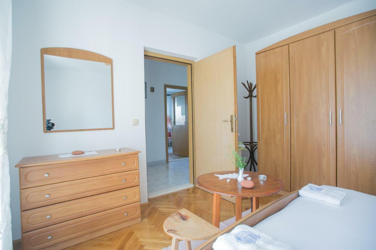 Апартаменты House Silva Подстрана Экстерьер фото